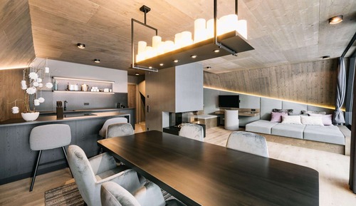 Superior Chalet
