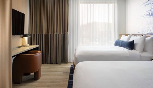 Standard Room, 2 Queen Beds (Mobility Accessible, Tub)