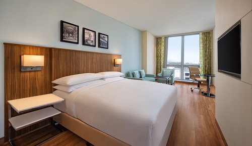 Premium Room, 1 King Bed, Non Smoking (View)