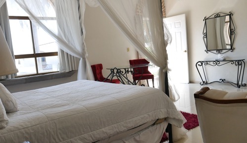 Honeymoon Room