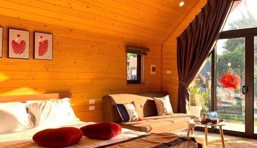 Deluxe Bungalow
