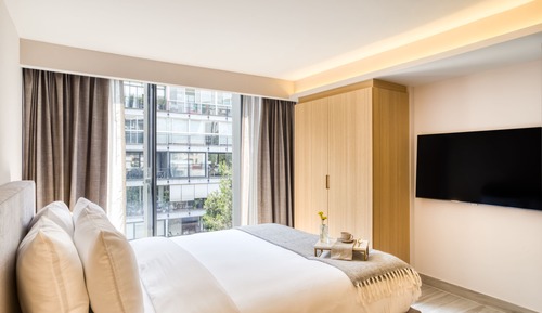 Exclusive Suite
