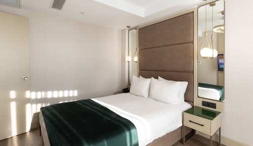 Family Studio Suite