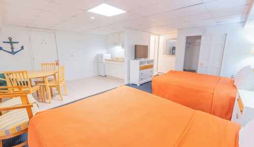 Deluxe Room 18