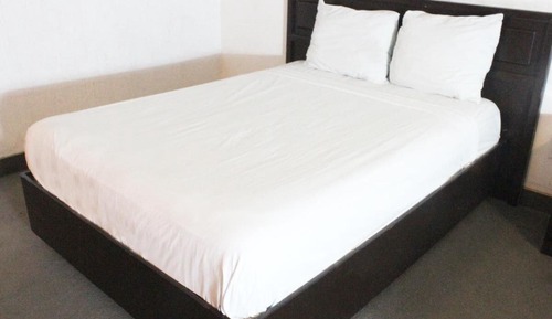 Standard Single Room, 1 Queen Bed, Non Smoking