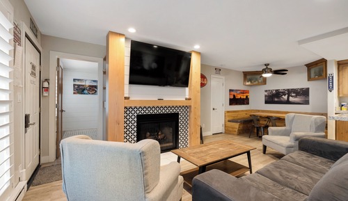 Apartment (2 Bedrooms)