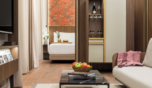 Suite, 1 Bedroom (Master)