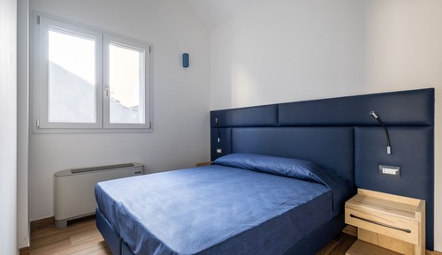Club Apartment, 1 Bedroom, Balcony, Corner