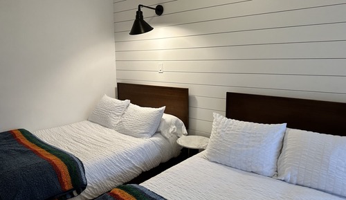Deluxe Suite, 2 Double Beds, Private Bathroom