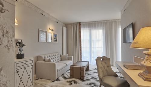 Aries Suite View