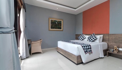 3 bedroom family suite with kitchen