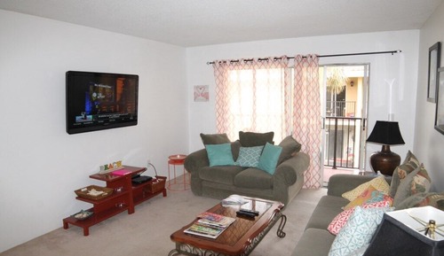 Condo, 2 Bedrooms