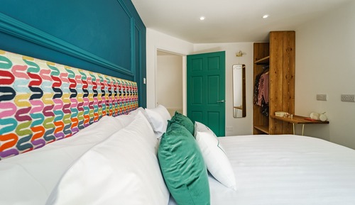 Superior Apartment, Private Bathroom (Pet Friendly)