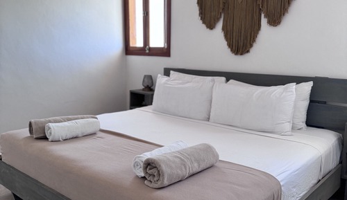 Junior Suite, Balcony, Partial Sea View