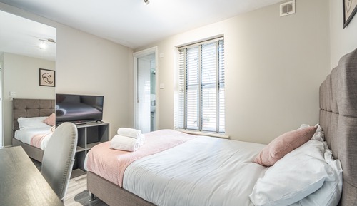 Basic Double Room