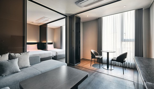 Premier Triple Room