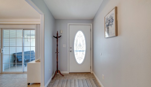House (2 Bedrooms)