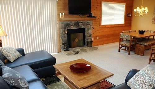 Condo, 3 Bedrooms