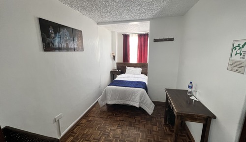 Comfort Single Room