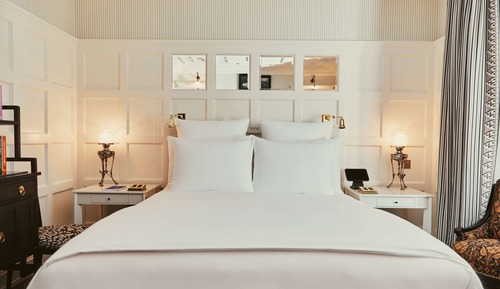 Room (Chelsea)