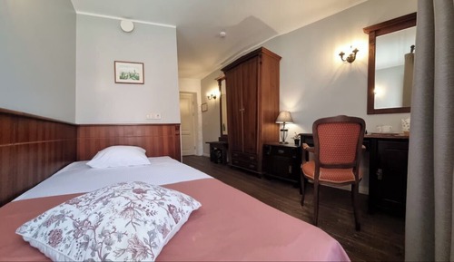 Classic Single Room