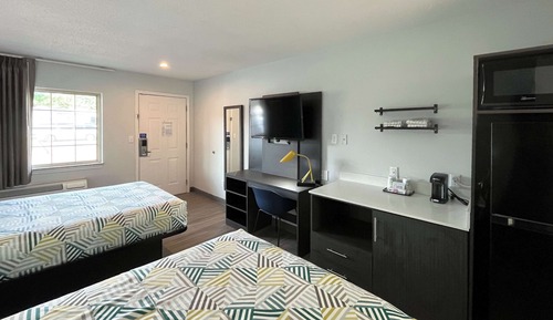 Standard Room, 2 Double Beds, Non Smoking, Refrigerator & Microwave