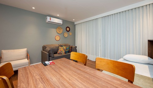 Suite, 1 Queen Bed, Jetted Tub (with Sofabed)