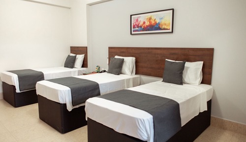 Comfort Triple Room