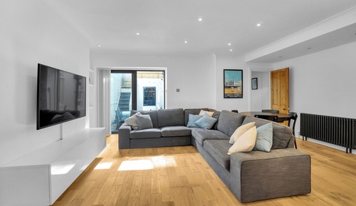 Apartment (2 Bedrooms)