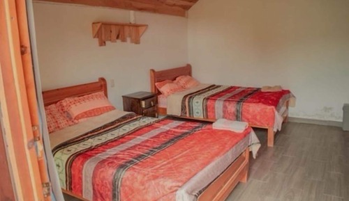 Basic Triple Room, Multiple Beds