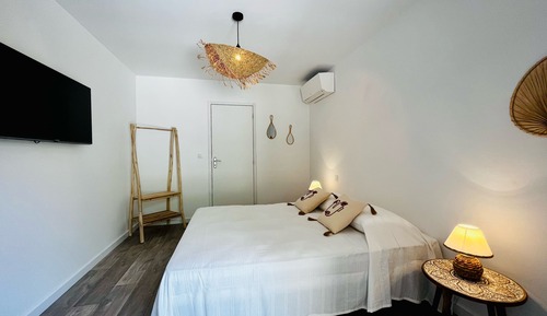 Classic Double Room, 1 Queen Bed