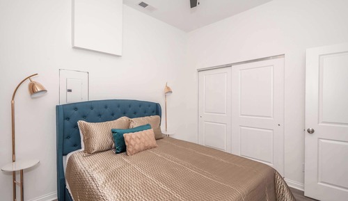 Condo, 1 Queen Bed, Kitchen