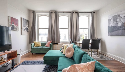 Condo, 2 Queen Beds, Balcony, City View (The Heart of Madison 3 )