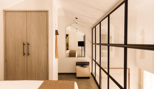 One-Bedroom Duplex River View