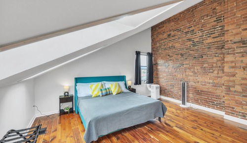 House, 2 Bedrooms