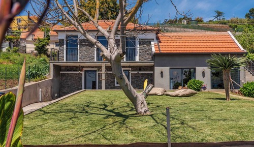 Basic House, Multiple Beds