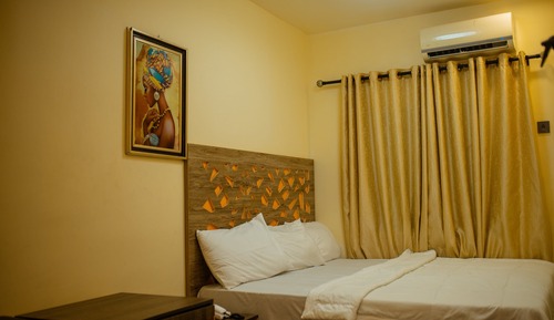 Standard Suite