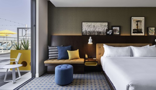 Room, 1 King Bed, Accessible, Bathtub (Pool Deck)