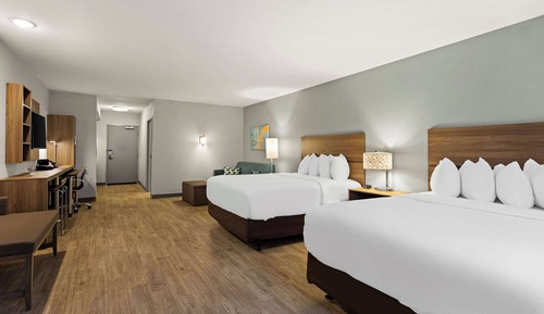 Suite, 2 Queen Beds, Accessible, Non Smoking (Accessible Tub)