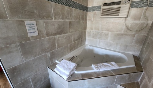 Honeymoon Room