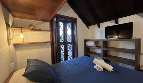 Economy Suite