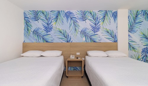 Quadruple Room (Interior View)