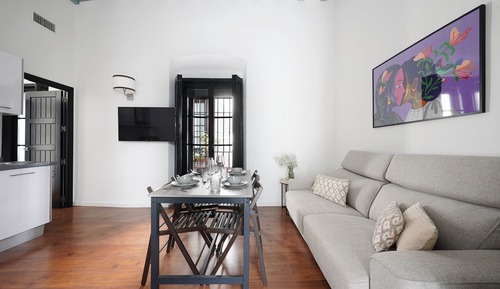 L 1 Bedroom Apartment - Ground Floor
