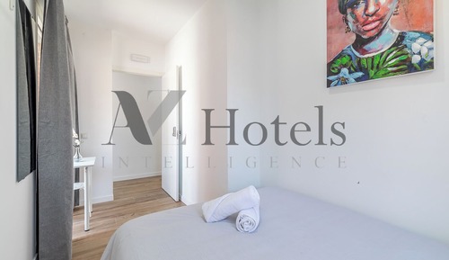 Economy Double Room, 1 Double Bed, Non Smoking, Shared Bathroom