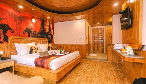 Classic Double Room