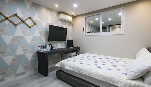 Room (Standard Room)