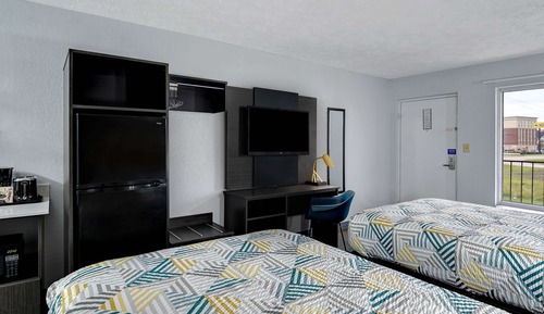 Standard Room, 2 Double Beds, Non Smoking, Kitchenette