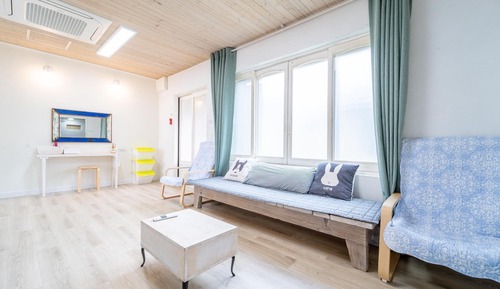 Basic Room, 2 Bedrooms (102ho)