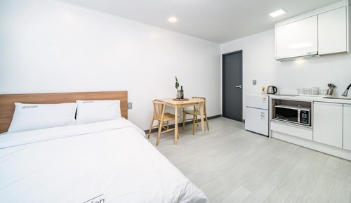 Basic Room, 1 Bedroom (102)