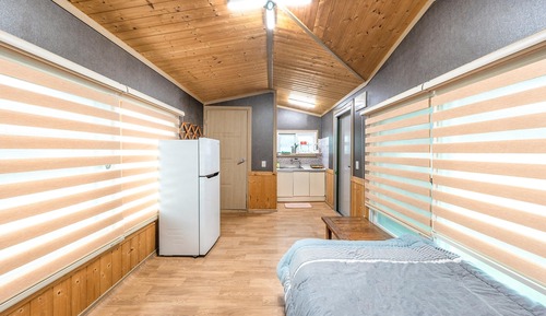 Basic Room, 1 Bedroom (Danchengbyeolchea 1)